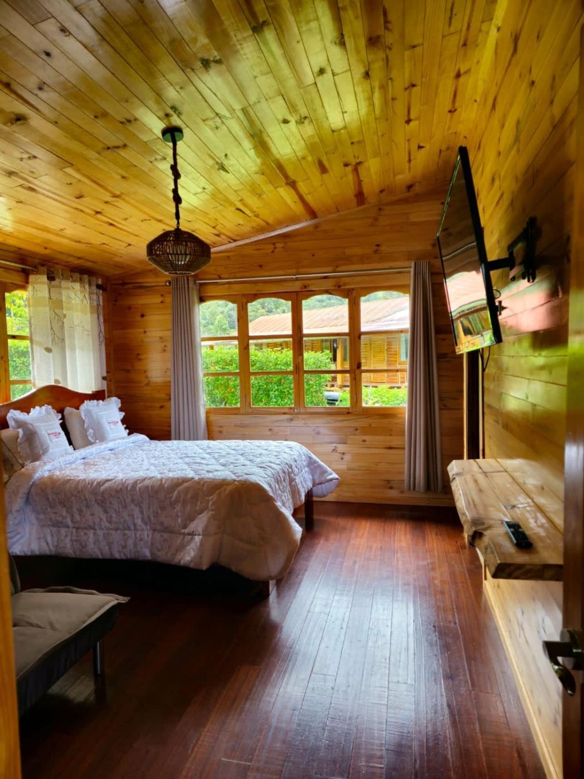 Hassinger Ranch Cabanas Oxapampa Kültér fotó