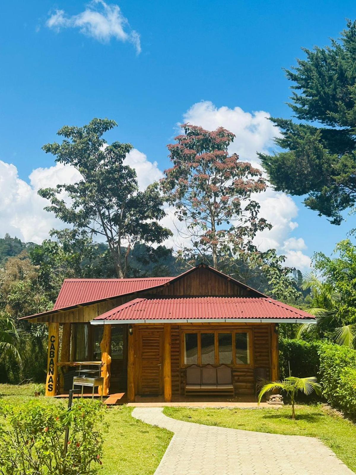 Hassinger Ranch Cabanas Oxapampa Kültér fotó